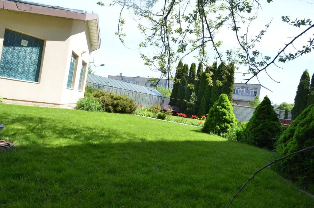 Дома для отпуска Cottage with sauna and pool Гродно-70